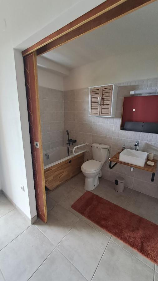 La Kay Sicrie Avec Spa Saint-Pierre Εξωτερικό φωτογραφία
